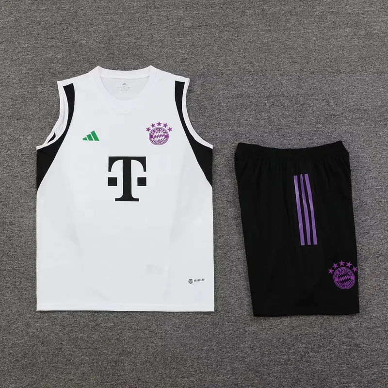 2022/23 Bayern Munich Training Vest
