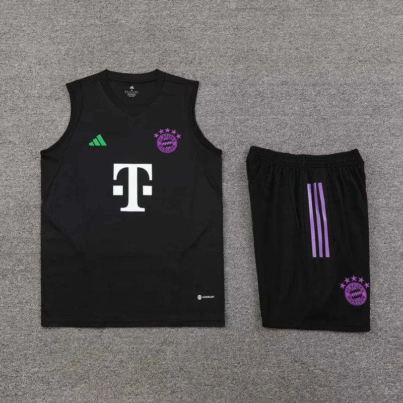 2022/23 Bayern Munich Training Vest