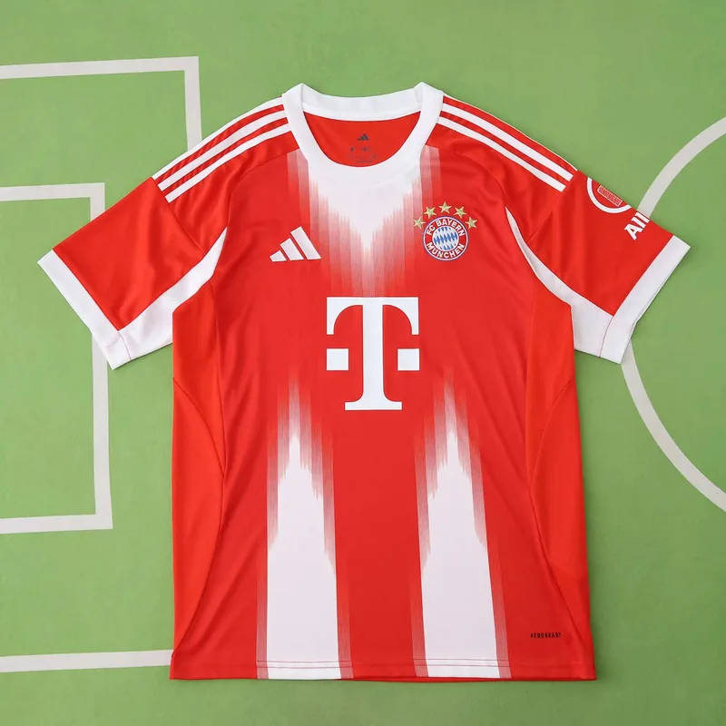 2025/26 Bayern Munich Home Jersey (Fan Version)