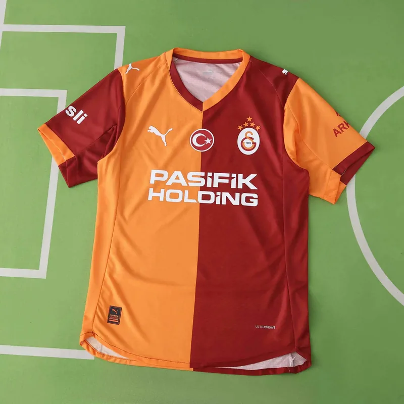 2025/26 Galatasaray Home Jersey (Player Version)