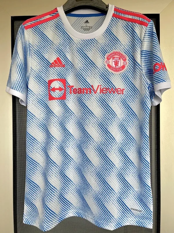 21/22 Man Utd Away Retro Jersey