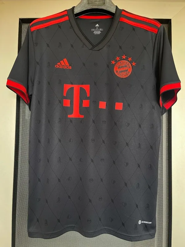 22/23 Bayern Munich Third Jersey