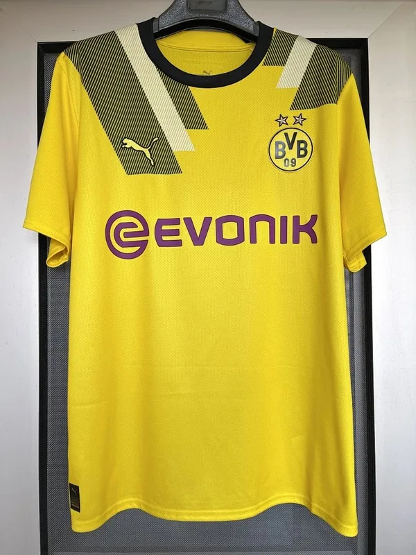22/23 Dortmund Third Jersey