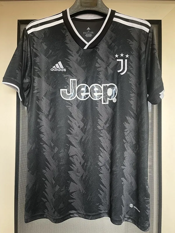 22/23 Juventus Away Jersey