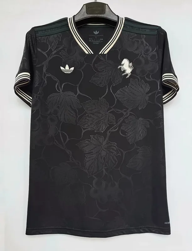 25/26 Juventus Third Jersey
