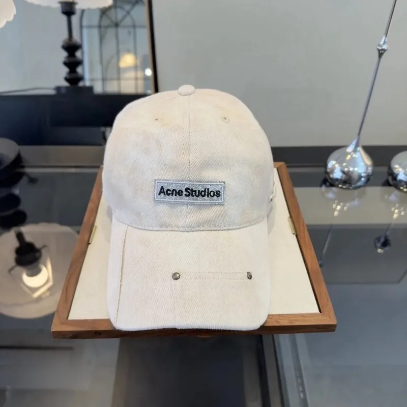 Acne Hat Women Ver.A