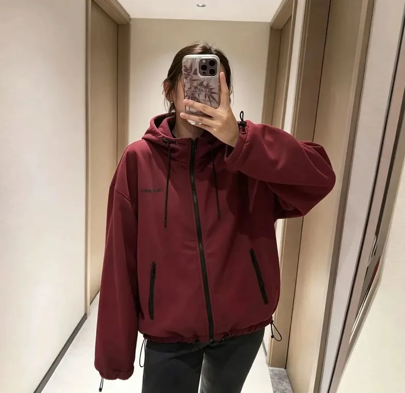 Acne Red Women