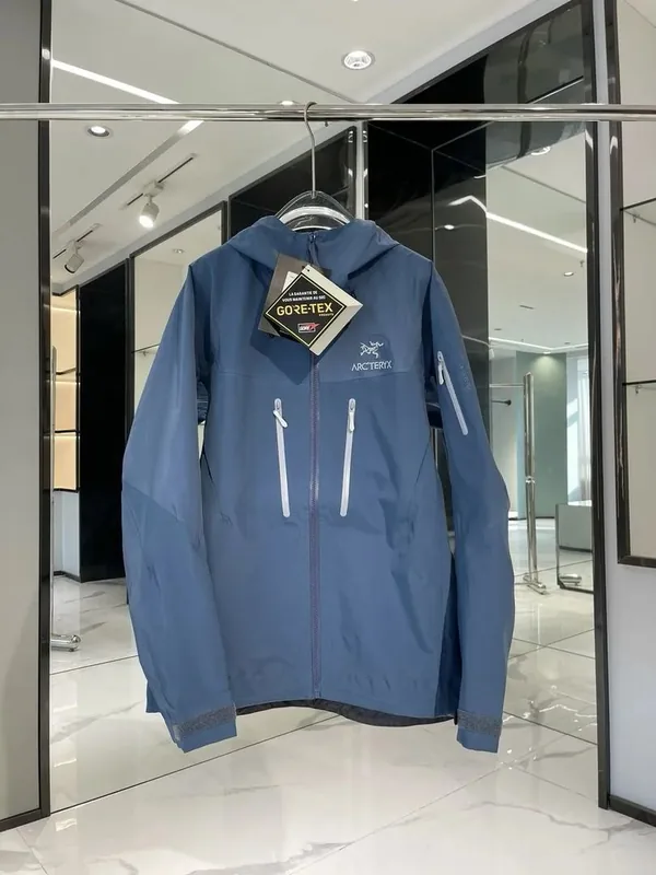 Arc'teryx Blue Ver.B
