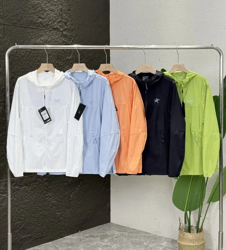Arc'teryx Multicolor Hoodie Women