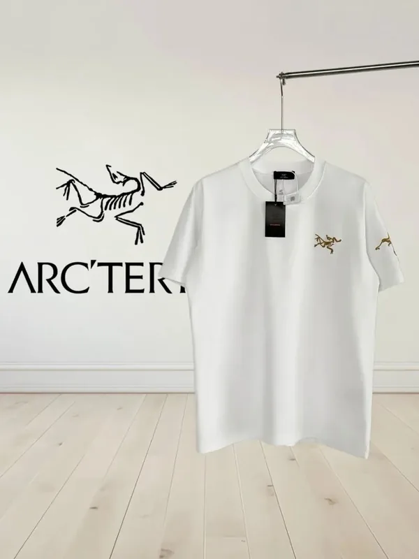 Arc'teryx Multicolor T-Shirt Women Ver.A