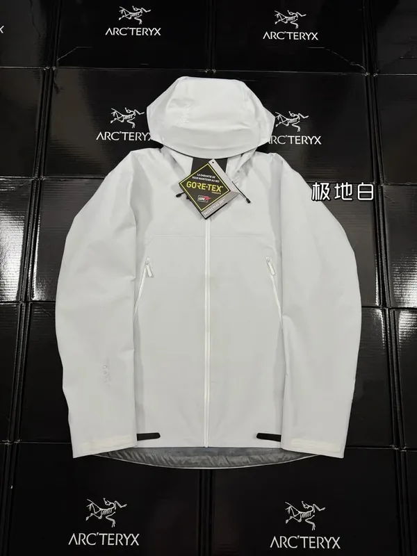 Arc'teryx Multicolor Women Ver.E