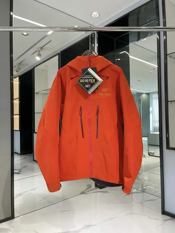 Arc'teryx Red Ver.B