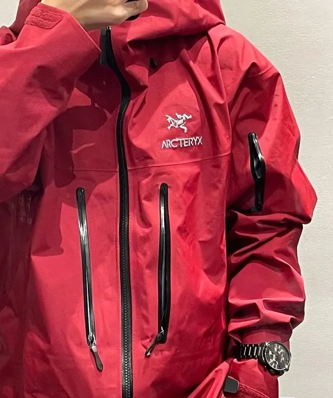 Arc'teryx Red Ver.C
