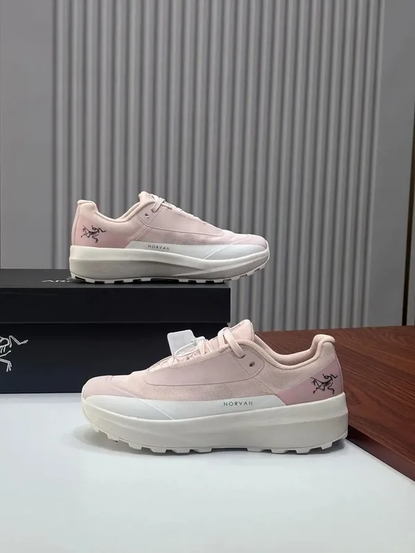 Arc'teryx Sneakers Ver.B