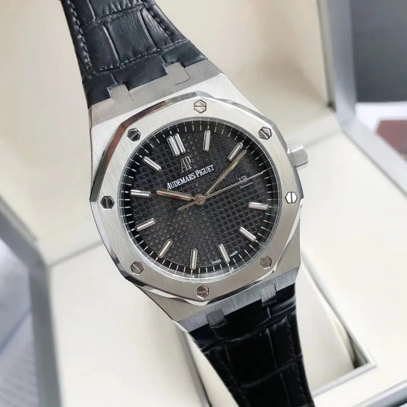 Audemars Piguet Royal Oak Automatic Watch 41mm Ver.B