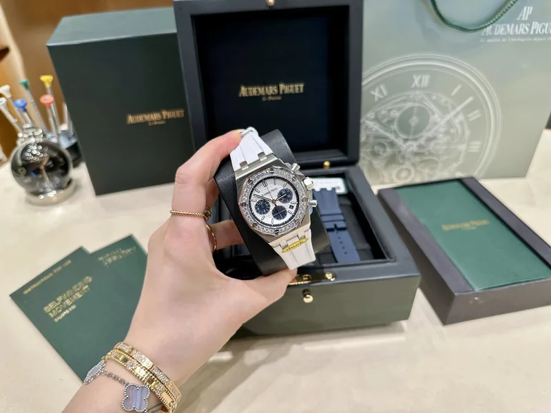 Audemars Piguet Royal Oak Offshore Quartz Ladies Watch 37mm Ver.A