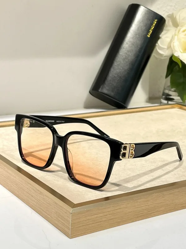 Balenciaga BB0104 Optical Frame