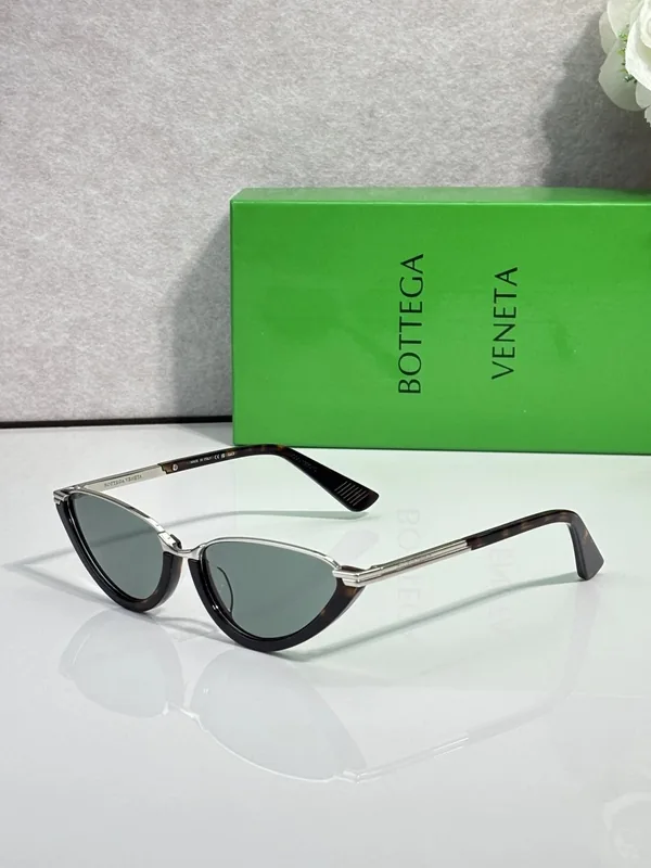 Bottega Veneta BV1346S Sunglasses 56-17-145 Ver.A