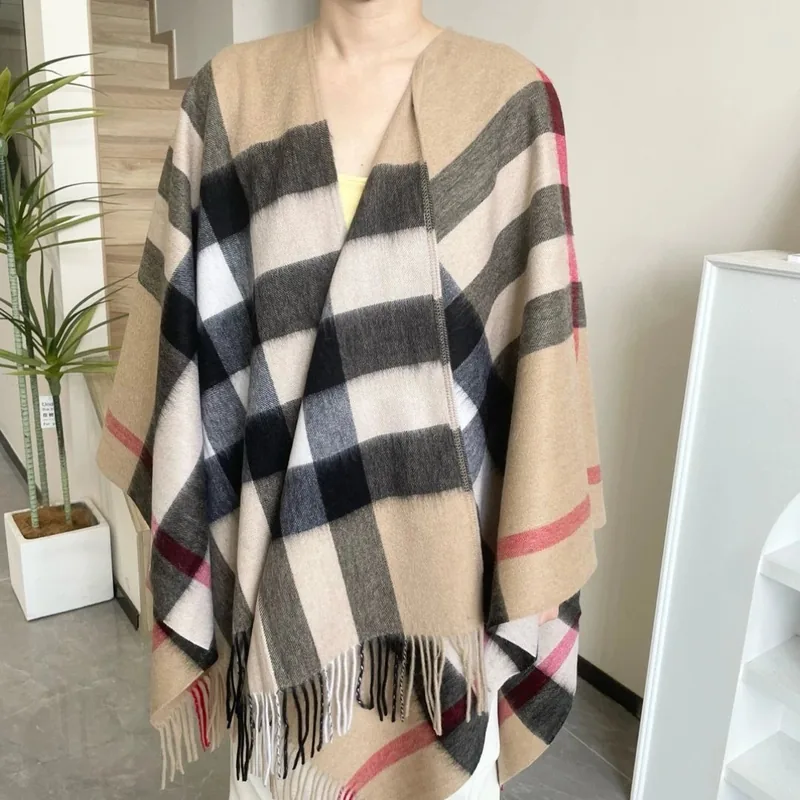 Burberry Cashmere Wool Scarf Ver.A