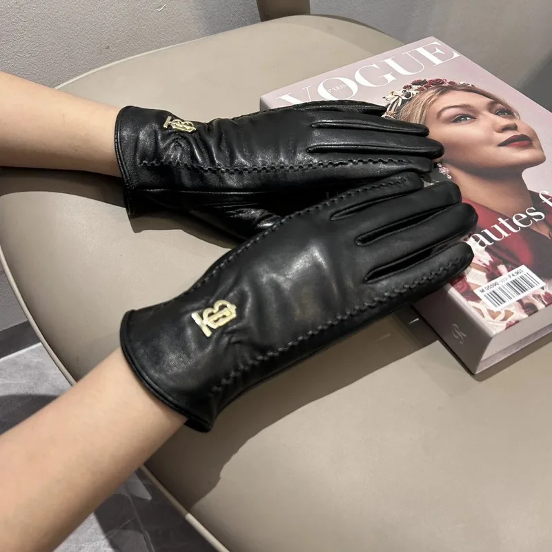 Burberry Lambskin Thermal Gloves Ver.C