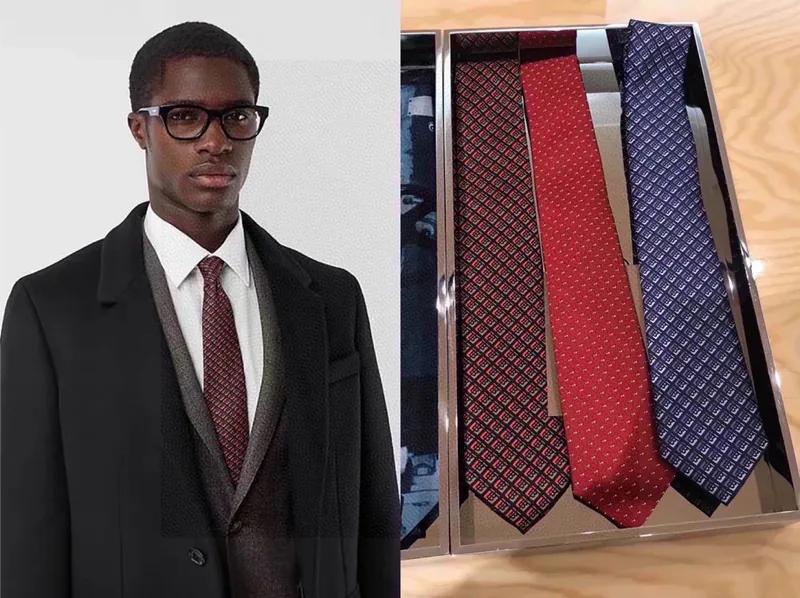 Burberry Silk Tie Ver.B