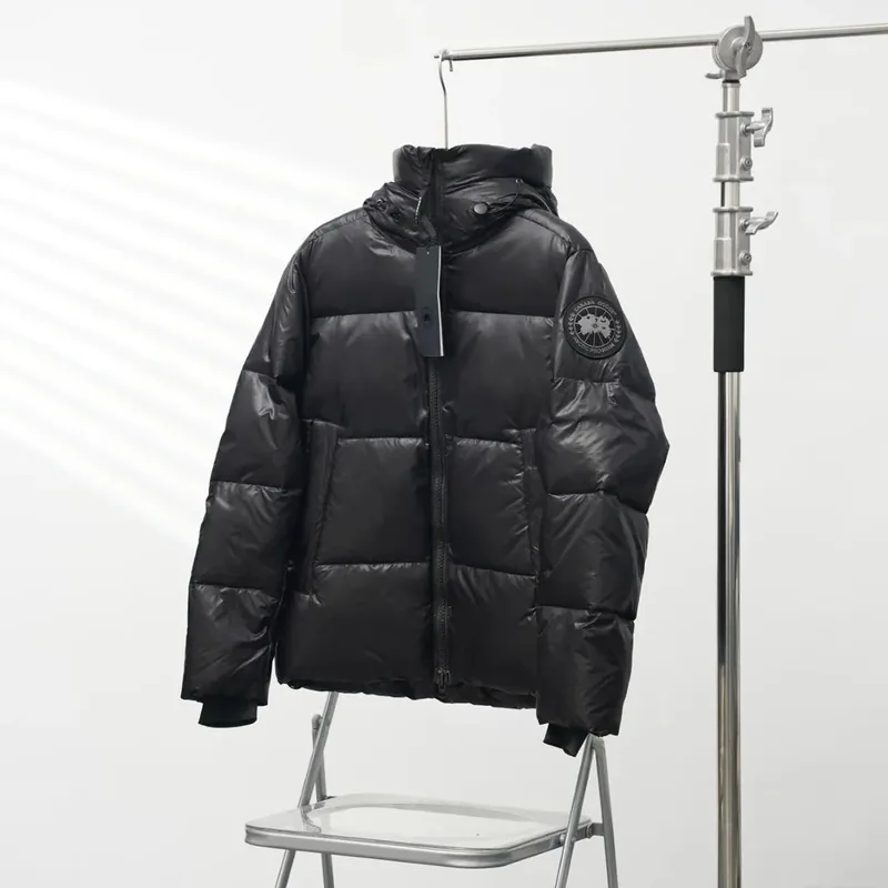 Canada Goose Black Down Jacket Ver.M
