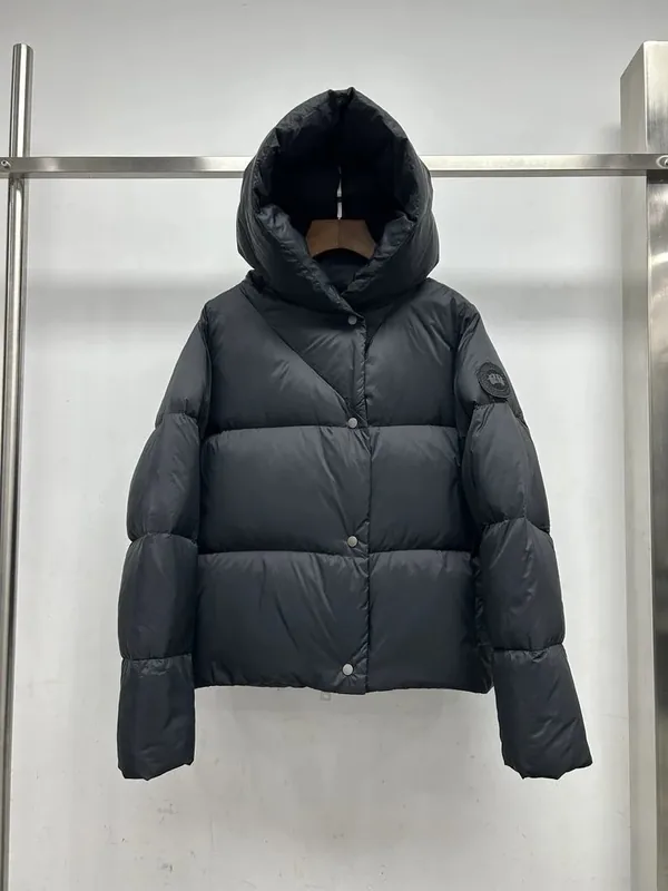 Canada Goose Black Down Jacket Women Ver.B
