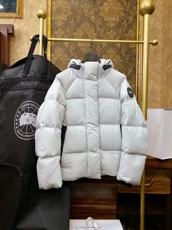 Canada Goose Down Jacket Women Ver.F