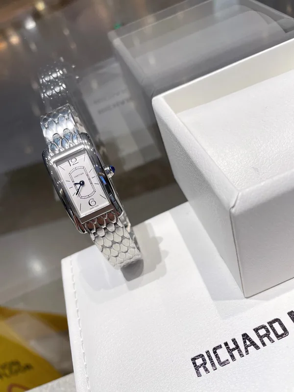 Cartier Tank Quartz Watch Ver.B