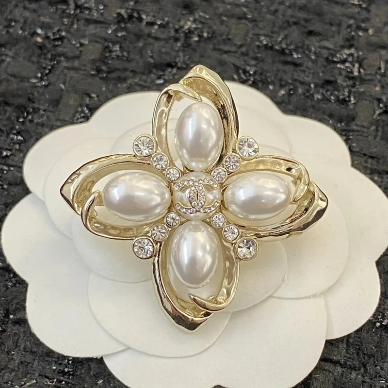Chanel Brooch Ver.F