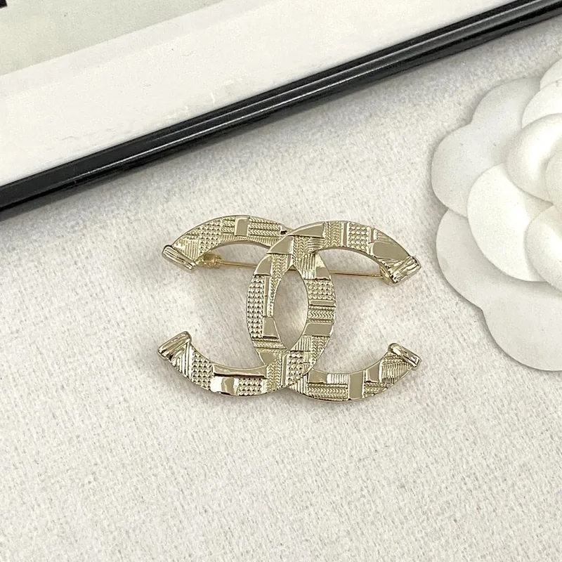 Chanel Brooch Ver.H