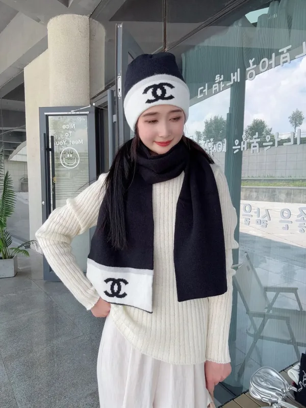 Chanel Scarf & Hat Set Ver.C