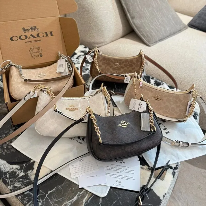 Coach Signature Chain Shoulder Bag