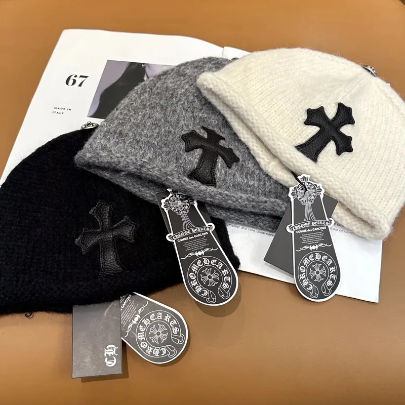 Comme des Garcons Knit Casual Clothing