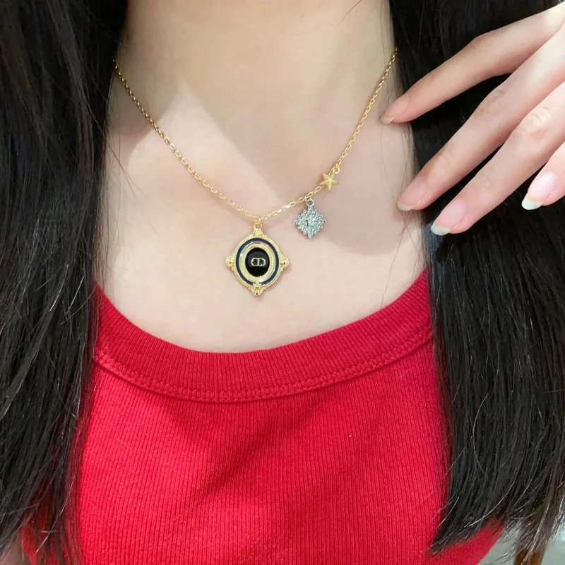 Dior Necklace Ver.B