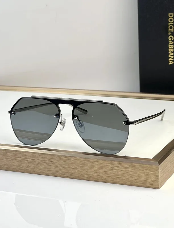 Dolce & Gabbana DG2213 Sunglasses 60-14-145