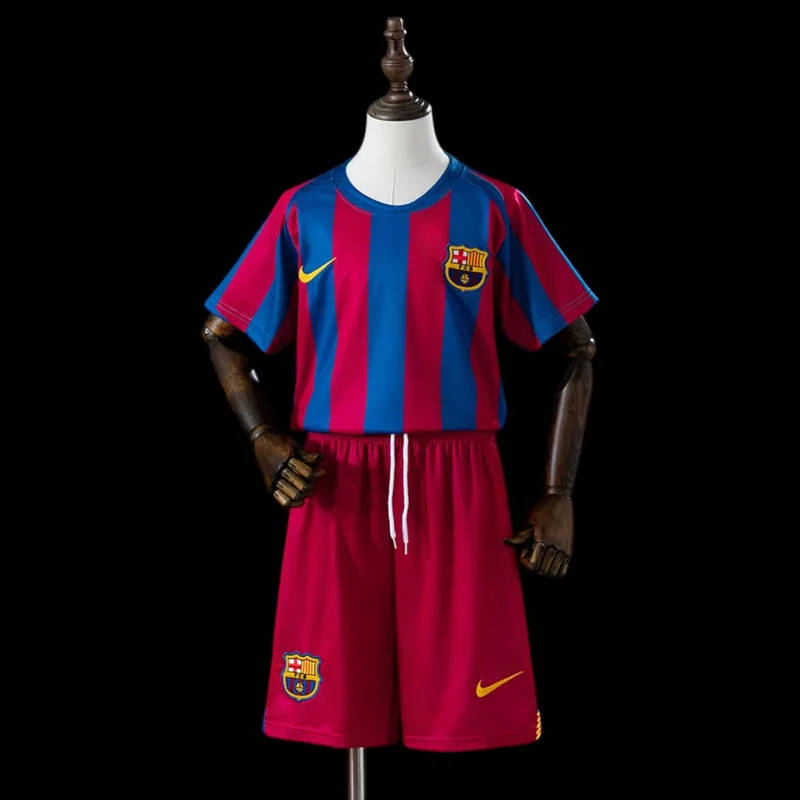 Barcelona FC 05/06 Retro Jersey - Kids