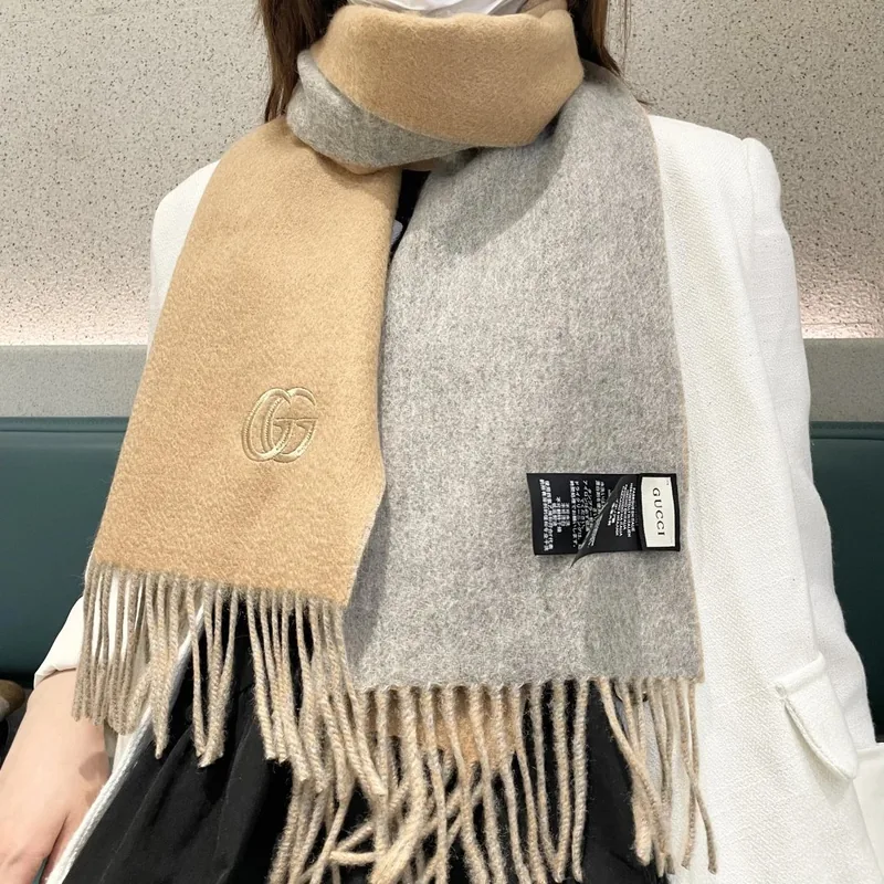Fendi Cashmere Scarf Ver.B