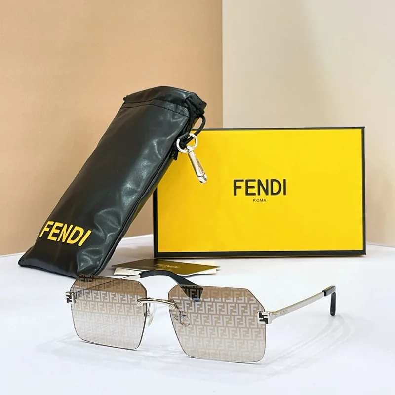 Fendi FE40043U Sunglasses 58-13-145