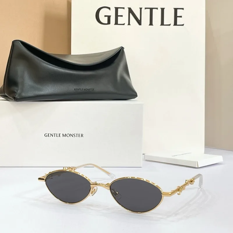 Gentle Monster Aden Sunglasses 51-22-126