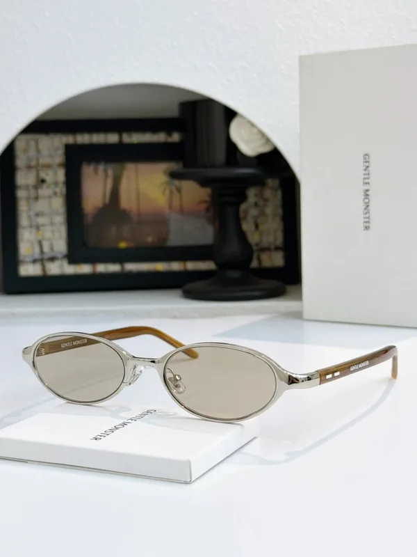 Gentle Monster MOODY Sunglasses 55-22-14