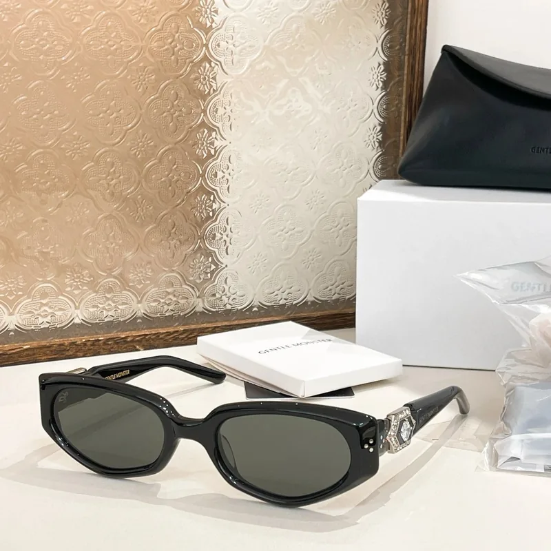 Gentle Monster RUVY VAN Sunglasses 55-22-145