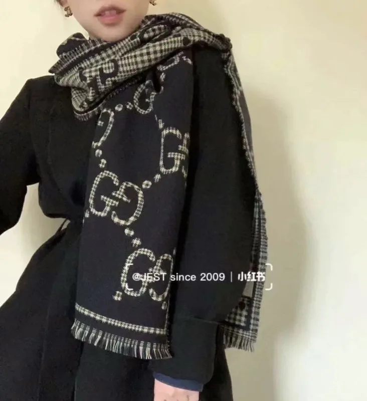 Gucci Cashmere Shawl Ver.A