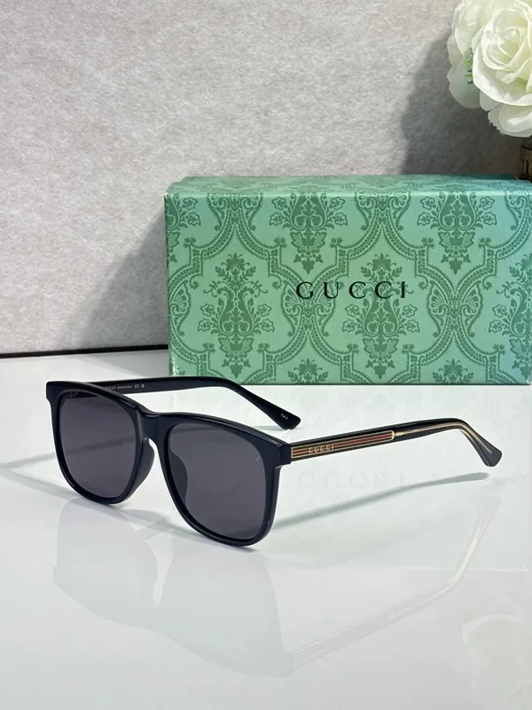 Gucci GG0381SN Sunglasses 55-19-145