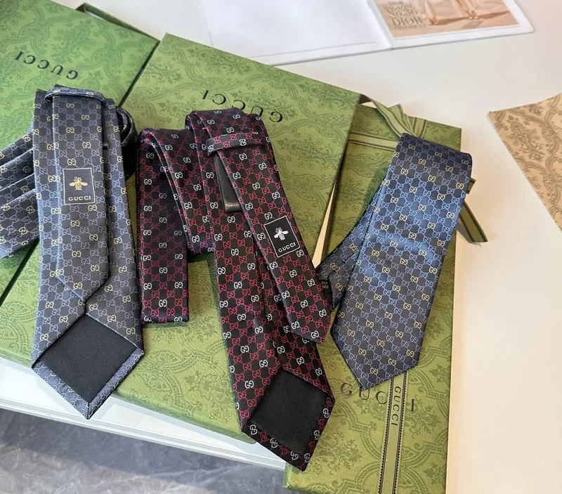 Gucci Silk Tie Ver.M