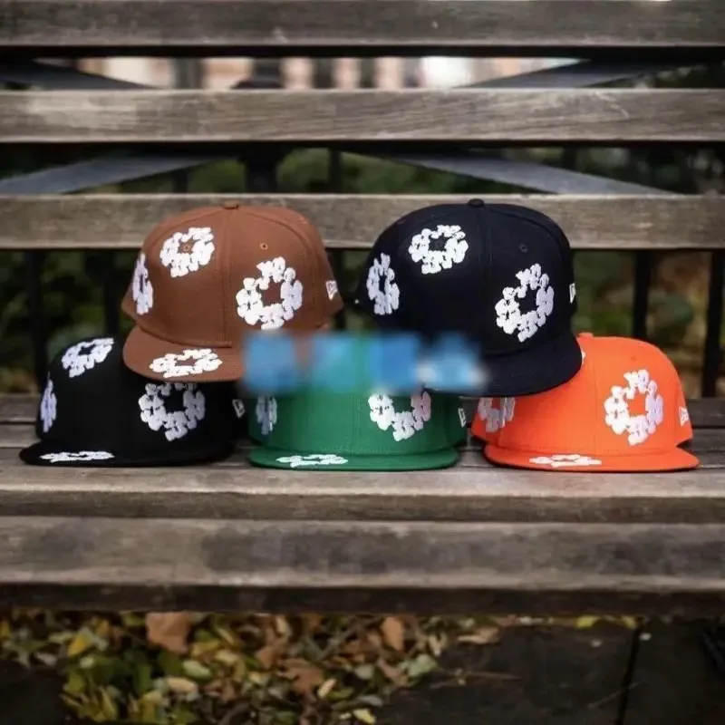 New Era Multi-color baseball caps with floral pattern