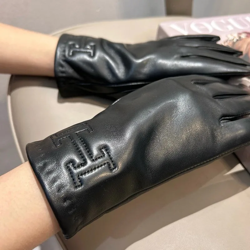 Hermes Lambskin Cashmere Gloves Ver.A