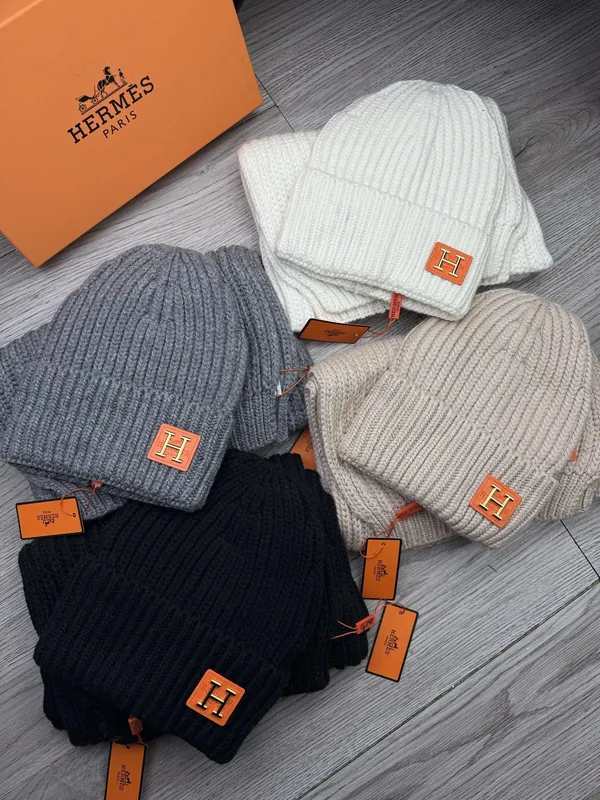 Hermes Wool Rabbit Fur Scarf & Hat Set Ver.A