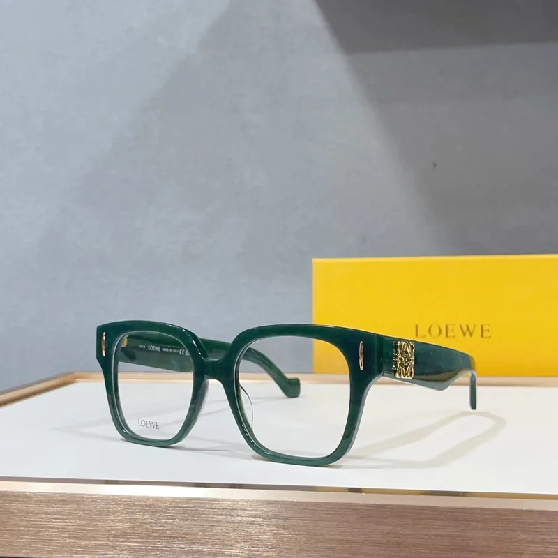 Loewe LW50069I Sunglasses 51-19-140 Ver.A