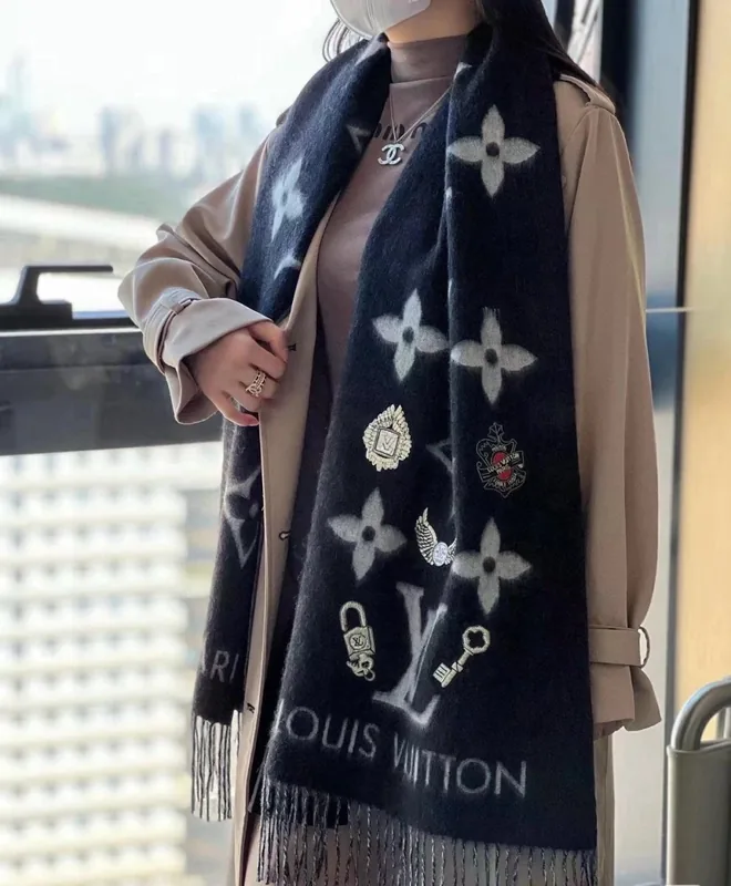 Louis Vuitton Cashmere Scarf Ver.C